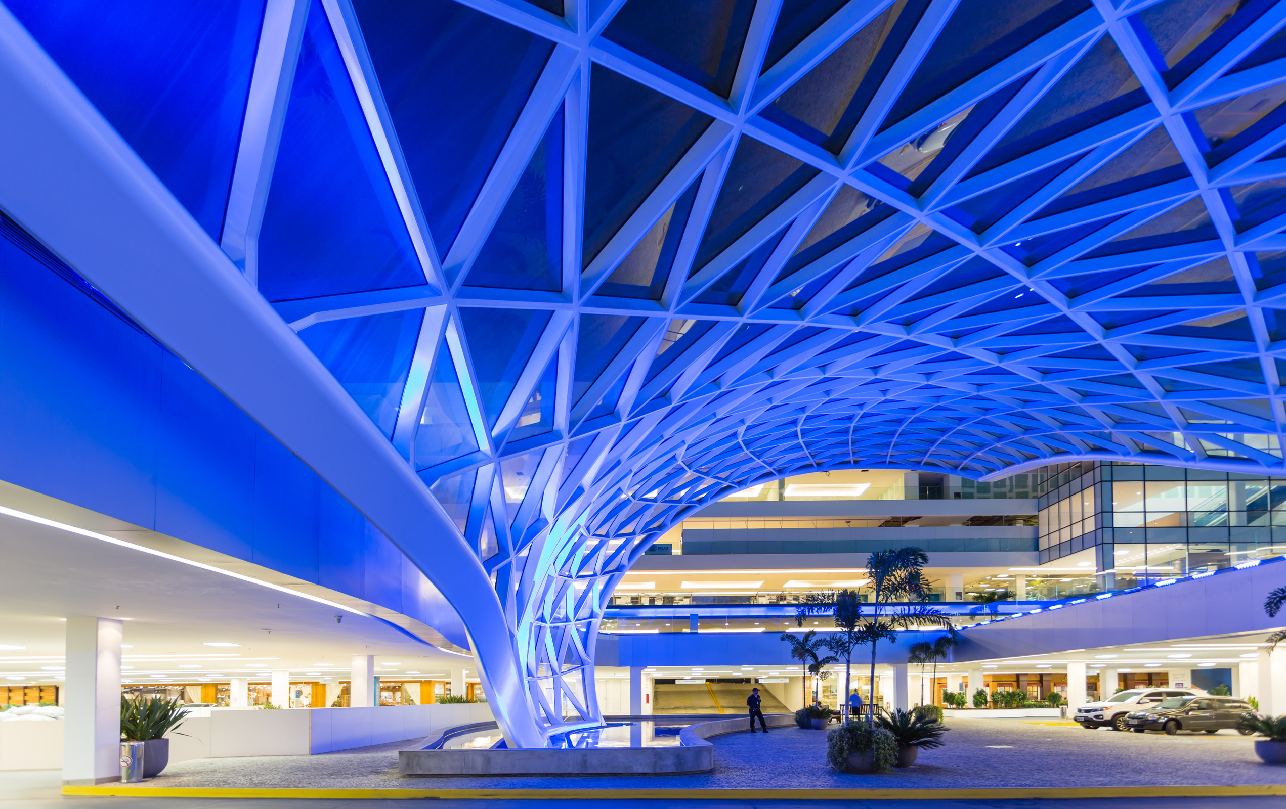 1-night-Carioca-Wave-Onda-Carioca-by-Nir-Sivan-lower-level-duble-curvature-steel_NEW-A
