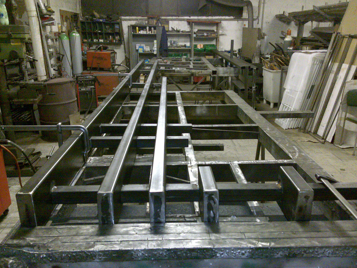 13 Horizontal-White-by-arch-Nir-Sivan_fabrication of main facade