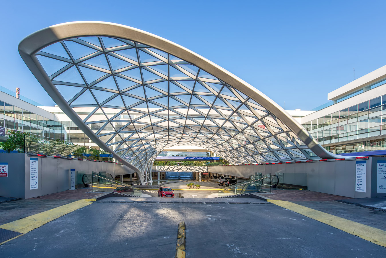 4-Nir-Sivan-Architects-Onda-Carioca-Carioca-Wave-16