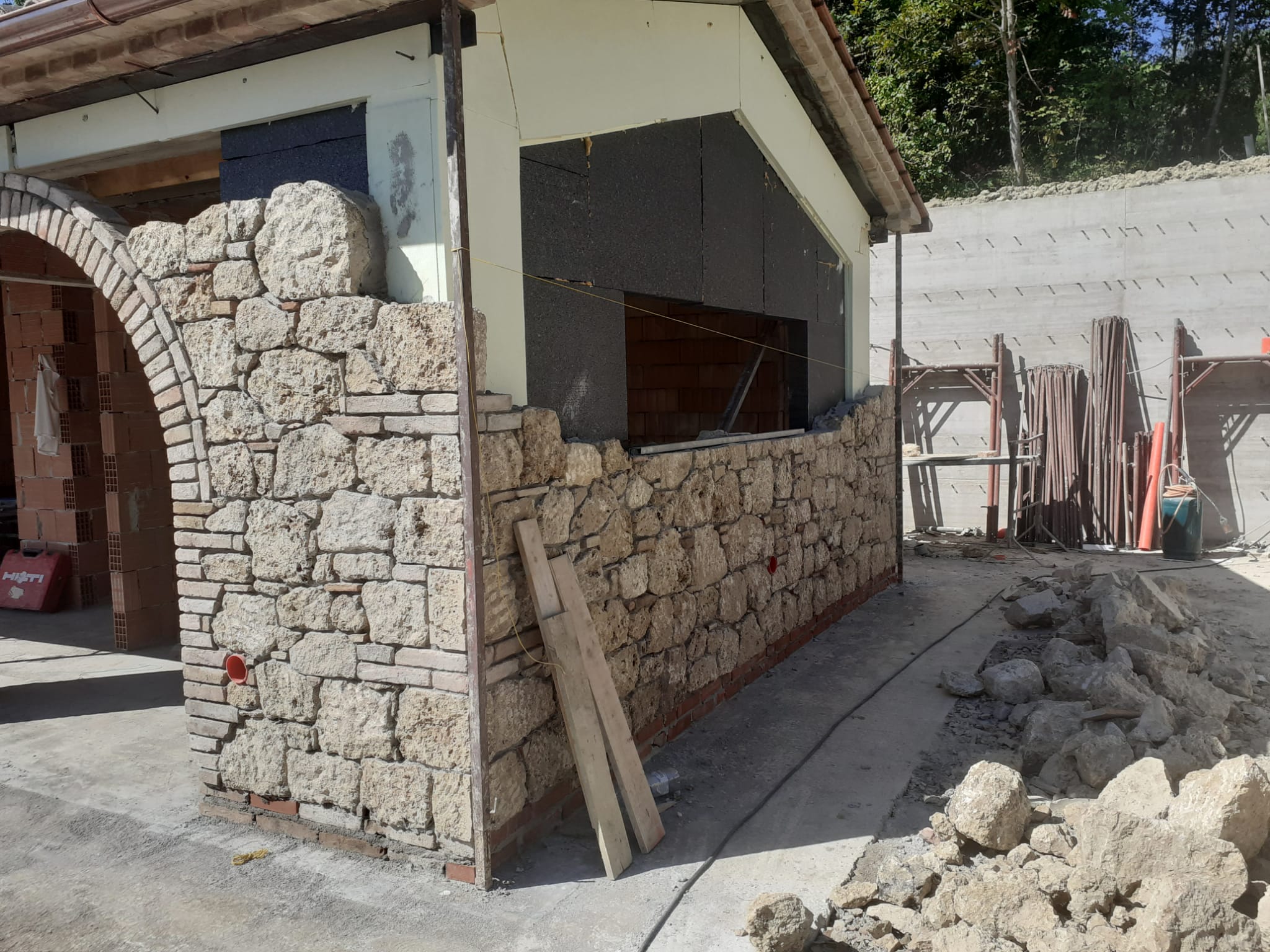 95c65c0e-e178-432b-b849-ae3e0edf439e Tuscany Nir Sivan Architects